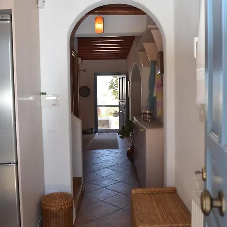 Beautiful Traditional Apt In Mikonos Áno Merá